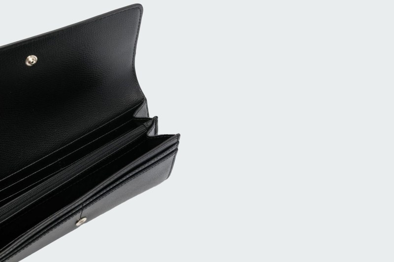 CAMELIA CONTINENTAL WALLET