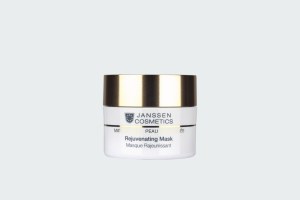 REJUVENATING MASK