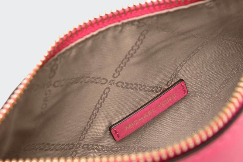 KENDALL SMALL LEATHER SHOULDER BAG