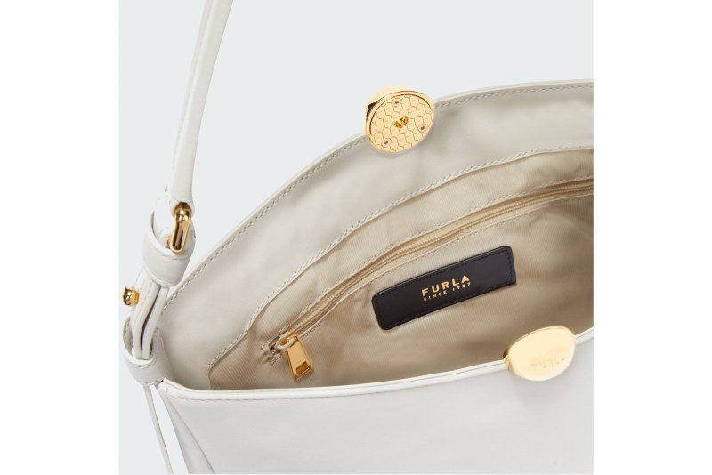 SFERA SOFT M SHOULDER BAG