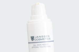 TRANEXAMIC ACID SERUM