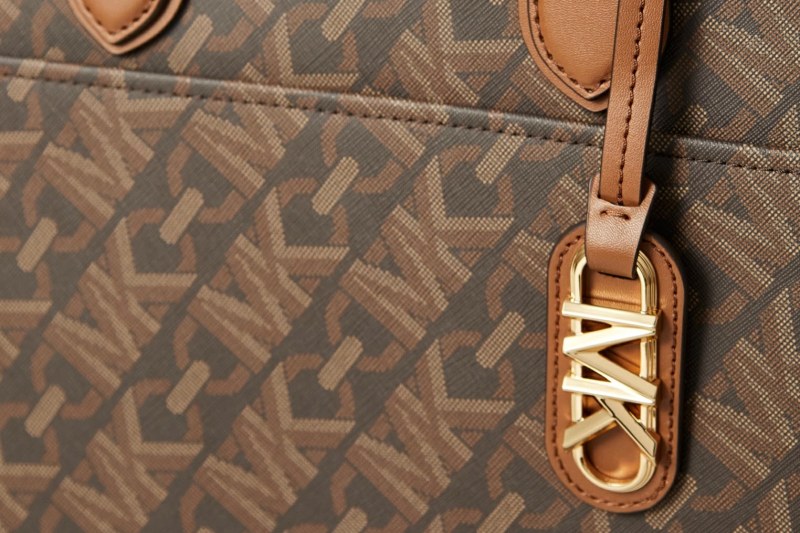 GIGI LARGE EMPIRE SIGNATURE LOGO TOTE BAG