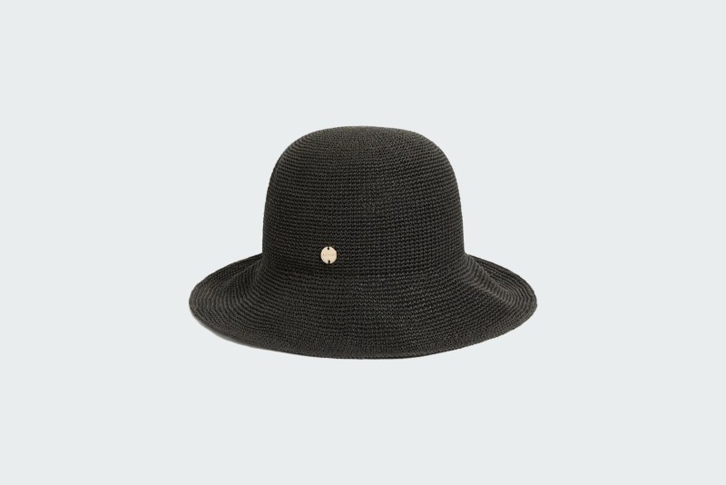 PACKABLE PAFFIA BUCKET HAT