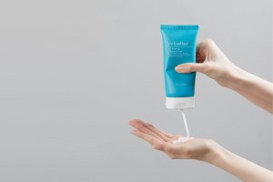 5.5 SOOTHING CLEANSING FOAM
