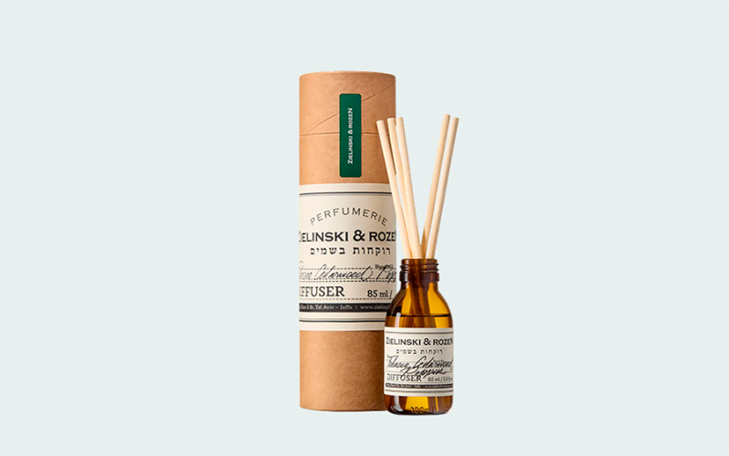 TOBACCO, CEDAR, PEPPER 