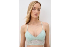 MODERN LACE 