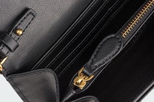 LOVE BAG ONE WALLET SIMPLY