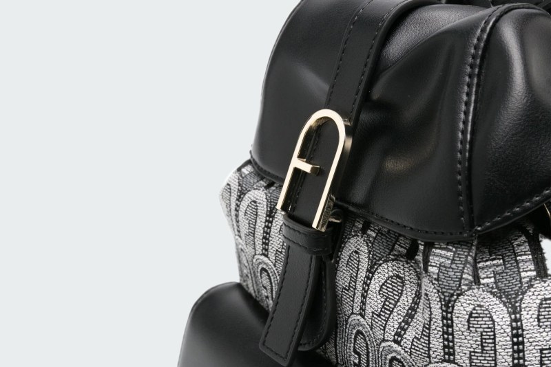 FLOW S BACKPACK
