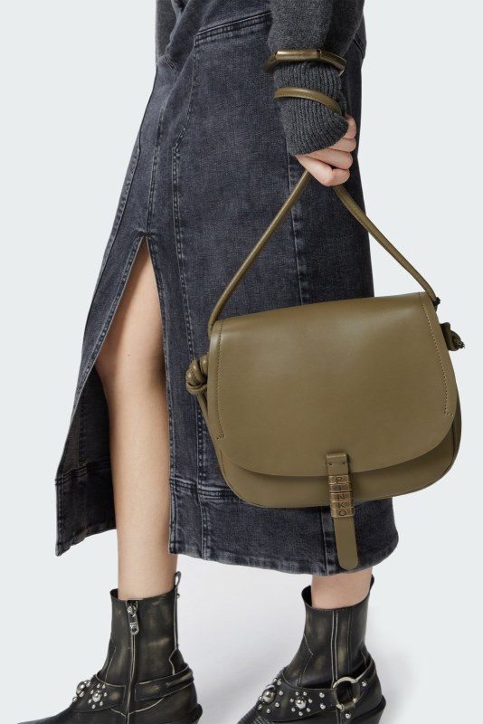 SADDLE CLASSIC
