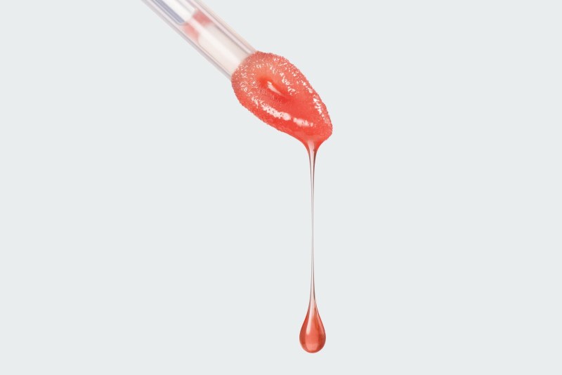LIP OIL 