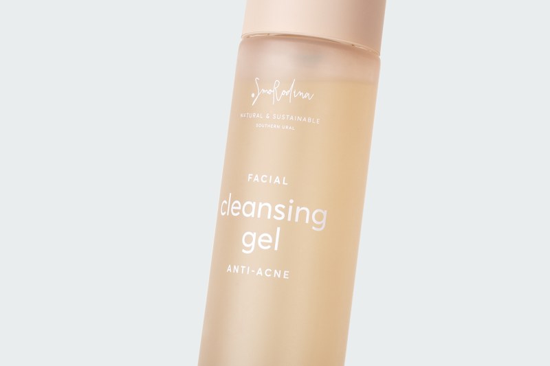 FACIAL CLEANSING GEL ANTI-ACNE