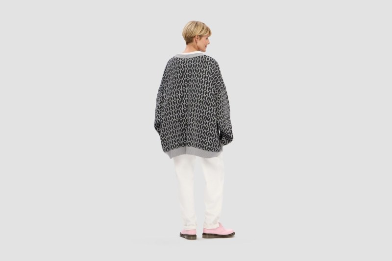 SWEATER POLO PATTERN GRAPHITE