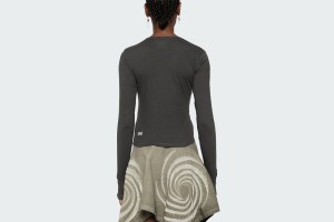 STACKED LS TEE CHARCOAL