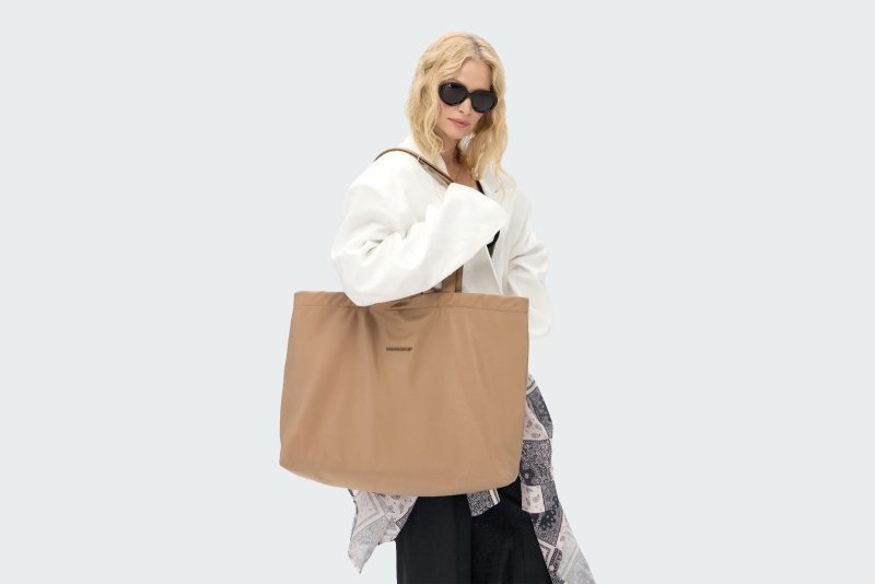 SHOPPING BAG