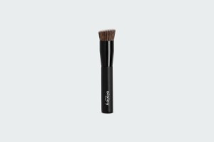FOUNDATION BRUSH