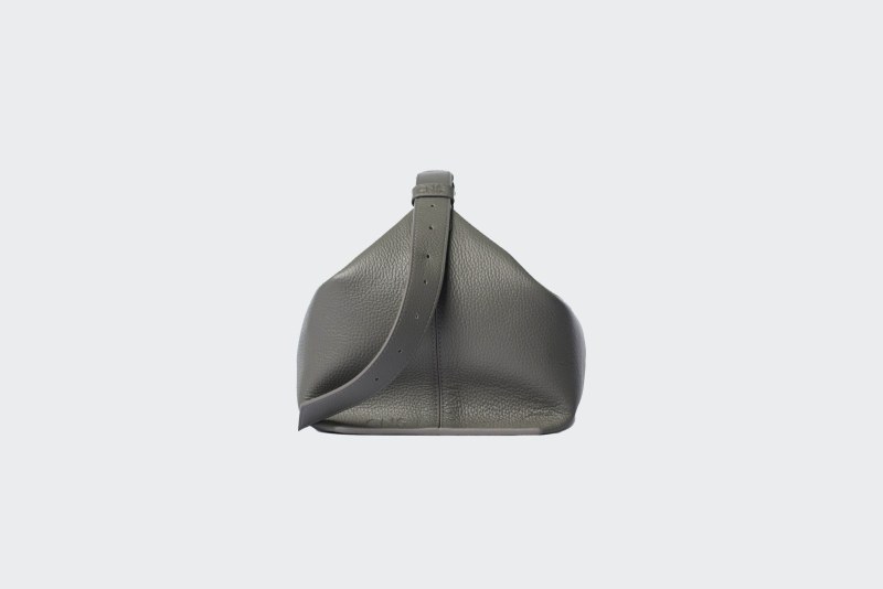 BOBBI MEDIUM ASH