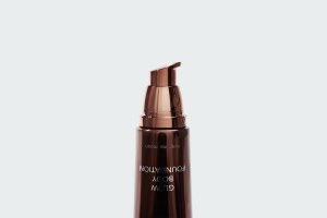 GLOW BODY FOUNDATION