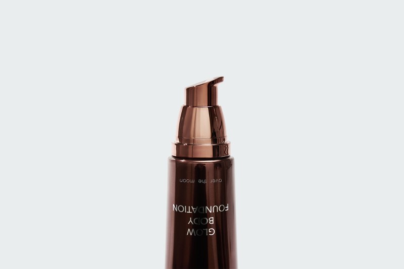 GLOW BODY FOUNDATION