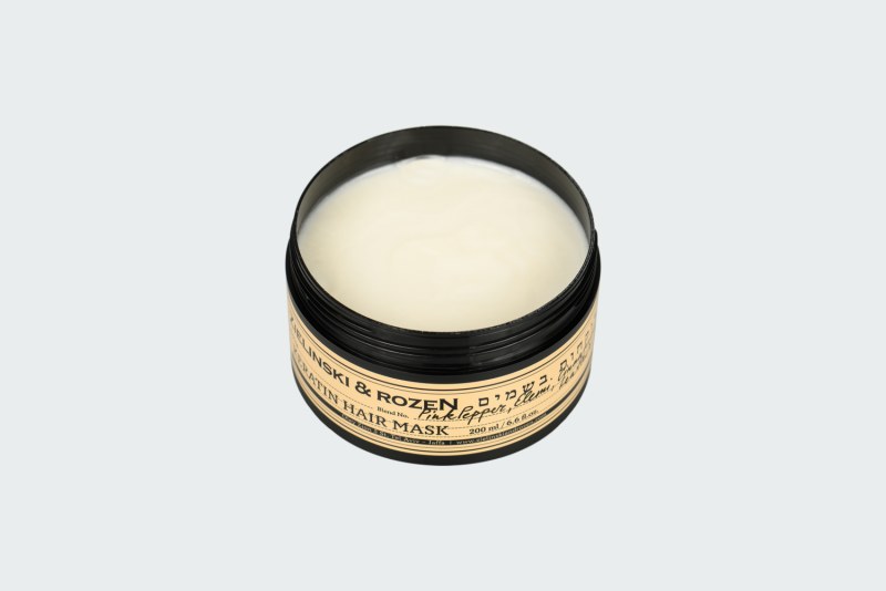 PINK PEPPER, ELEMI, CINNAMON, LEATHER