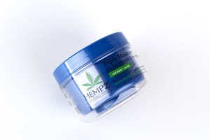 TRIPLE MOISTURE HERBAL BODY SCRUB