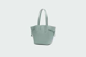 NET M TOTE