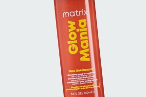 GLOW MANIA