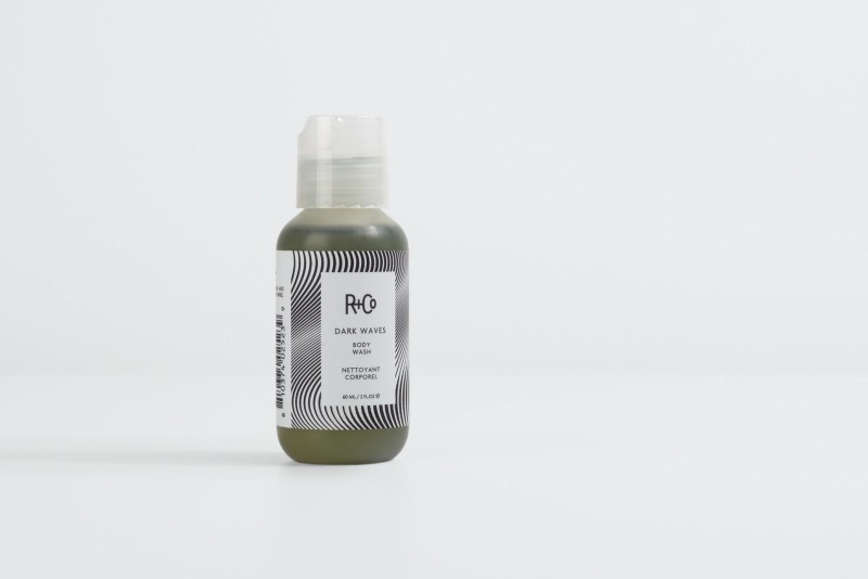 DARK WAVES BODY WASH