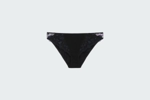 BRIEF MEDIUM