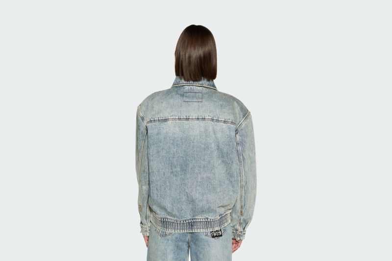 ARIA BOMBER YOUTH
