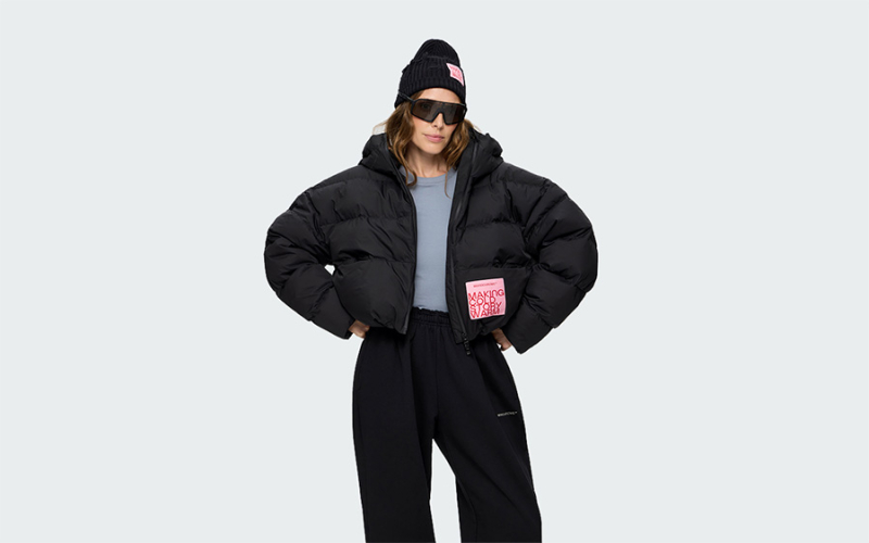 POOH SOLID BLACK