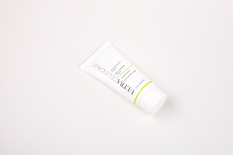 MOISTURISER CREAM
