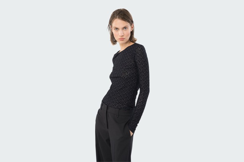 FLOCKED-LOGO SWEATER