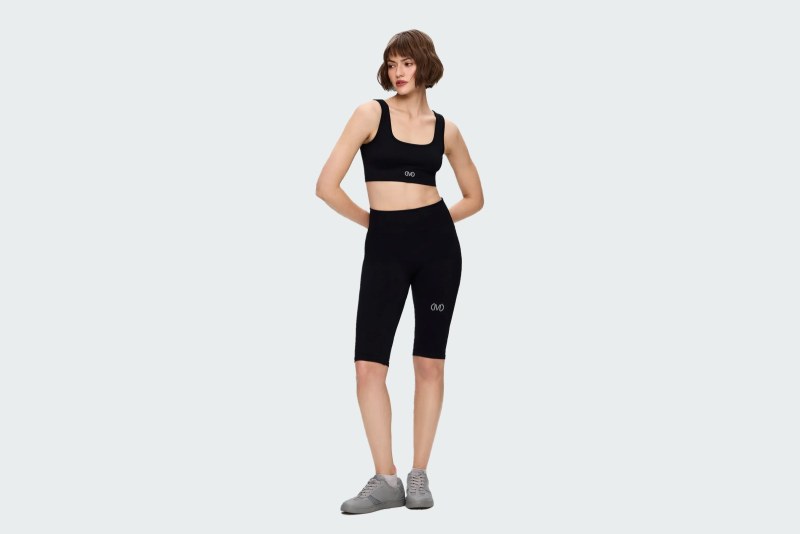 CROP TOP BLACK