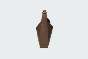 MORO HAZELNUT 