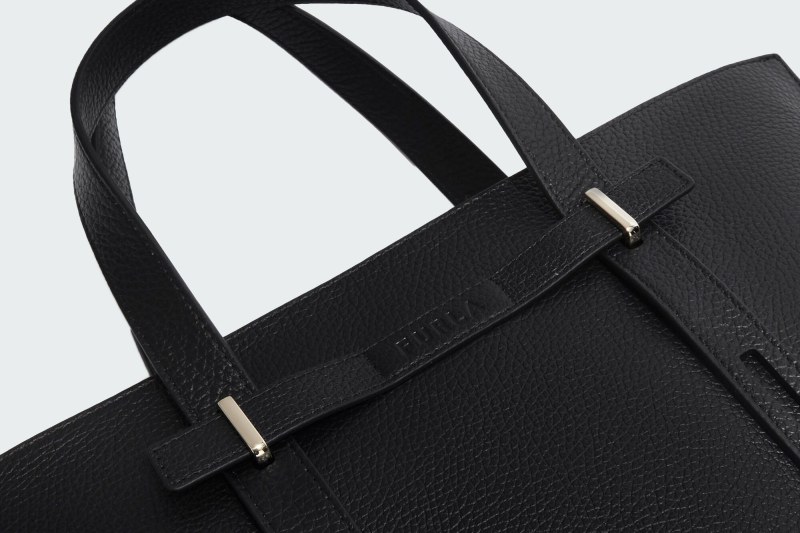 GIOVE M TOTE