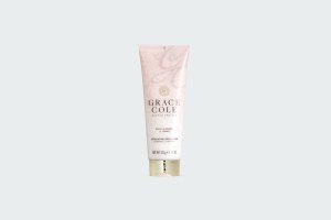 BODY SCRUB