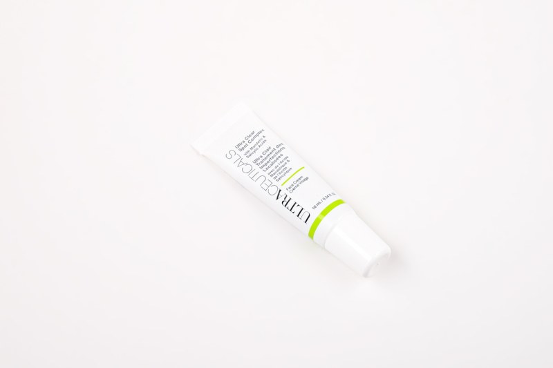 ULTRA CLEAR SPOT COMPLEX