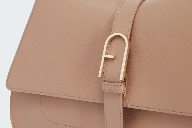 FLOW L TOP HANDLE