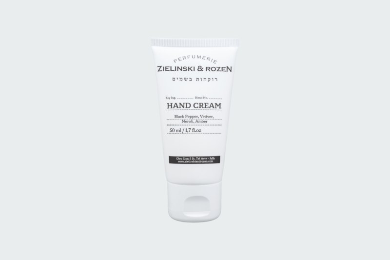 BLACK PEPPER, VETIVER, NEROLI, AMBER