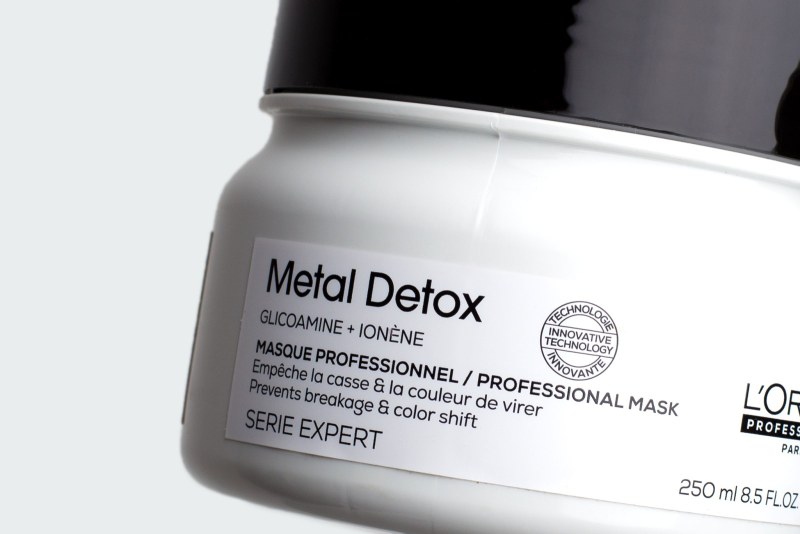 METAL DETOX MASK