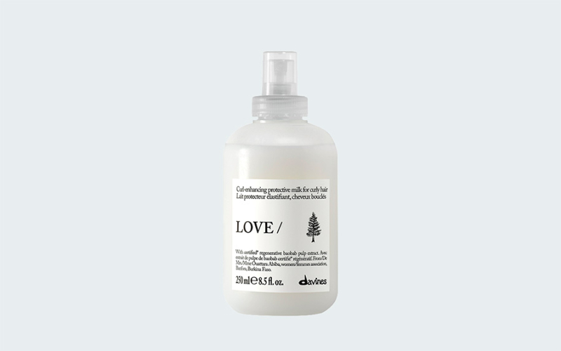 PROTECTIVE MILK FOR CURLY HAIR