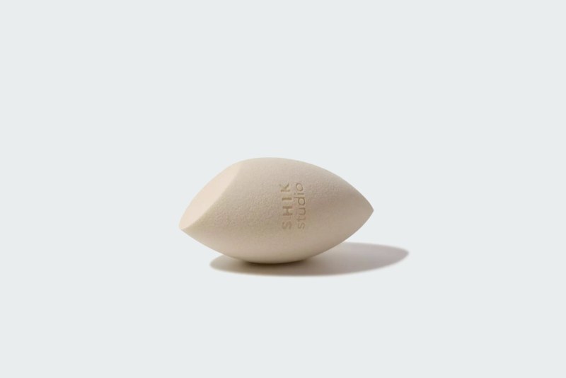 MULTIUSE MAKE-UP SPONGE