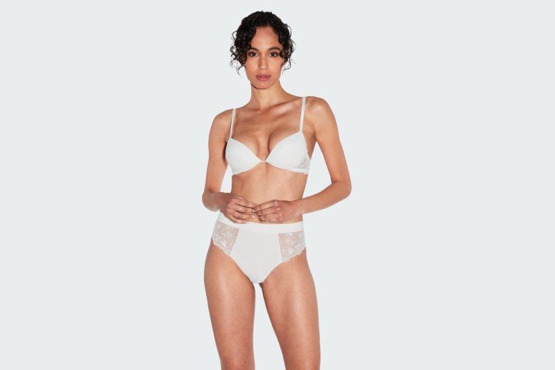 BRA PUSH-UP