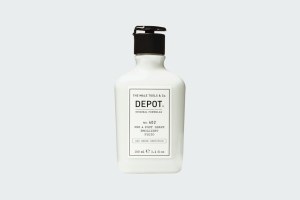 402 PRE & POST SHAVE EMOLLIENT FLUID