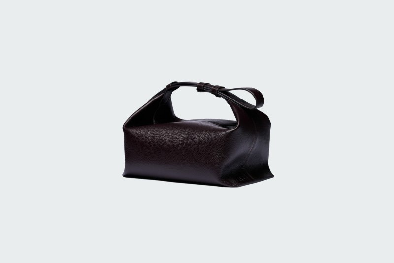 BOBBI MEDIUM DARK CHOCOLATE