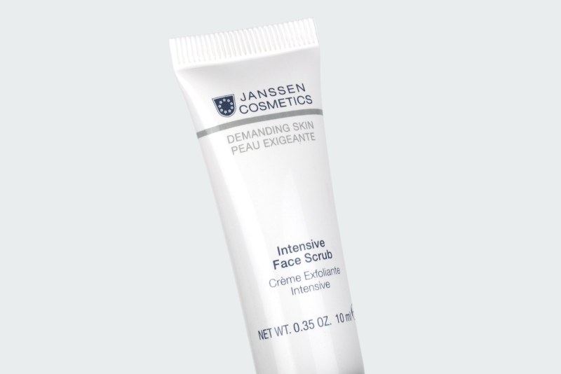 INTENSIVE FACE SCRUB