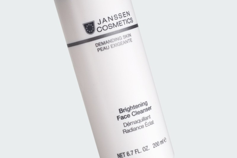 BRIGHTENING FACE CLEANSER