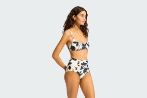 RUCHED BRALETTE