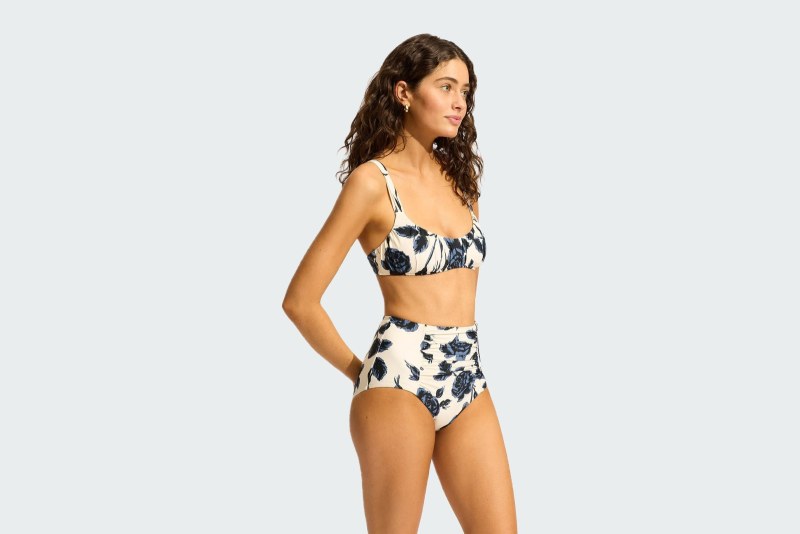 RUCHED BRALETTE