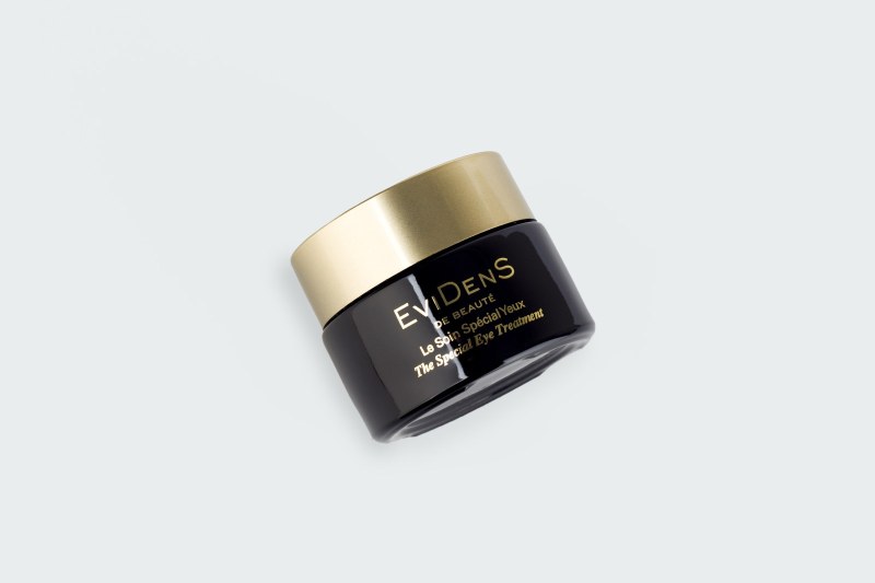THE SPECIAL EYE TREATMENT